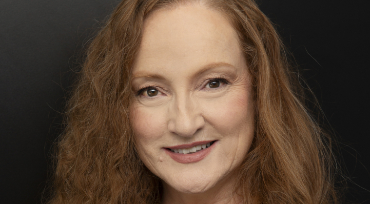 copyright-tina-nikolovski-dianna-nixon-headshot.jpg