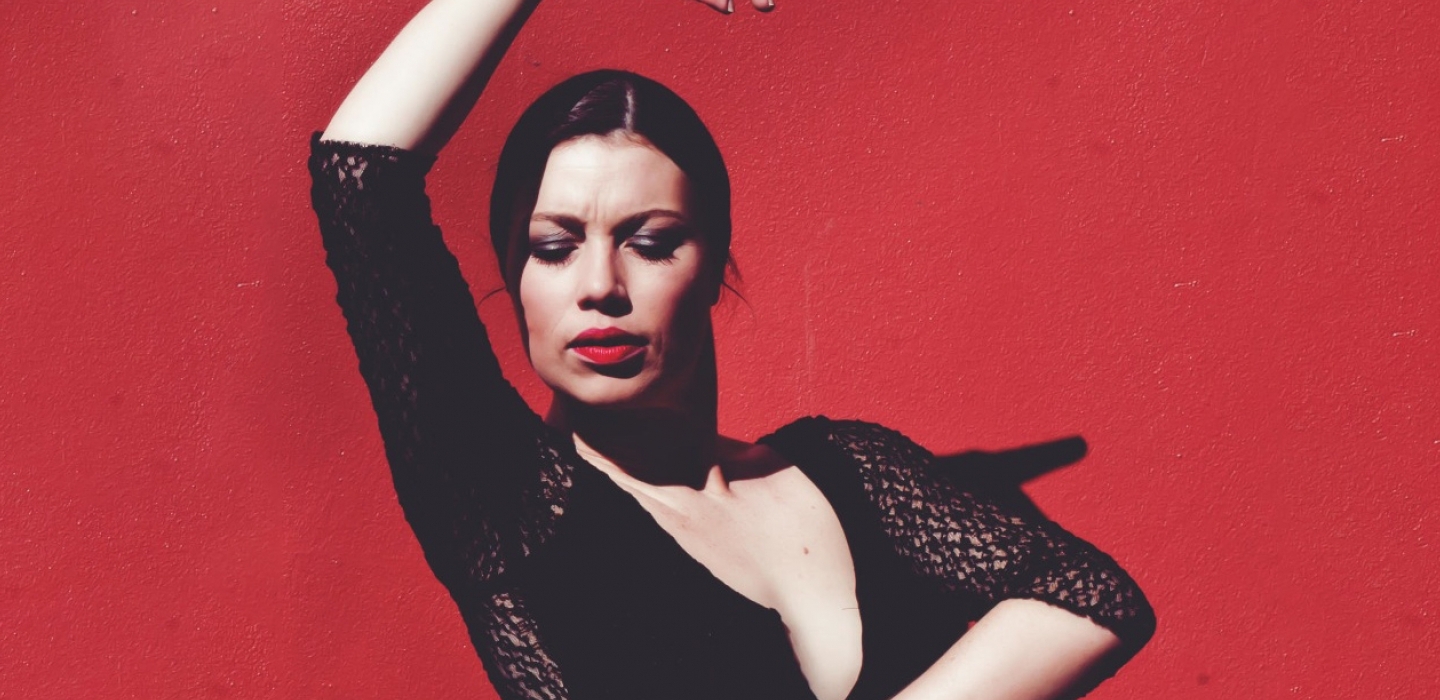 bandaluzia_flameco_3_new_spinner_788x2400.jpg
