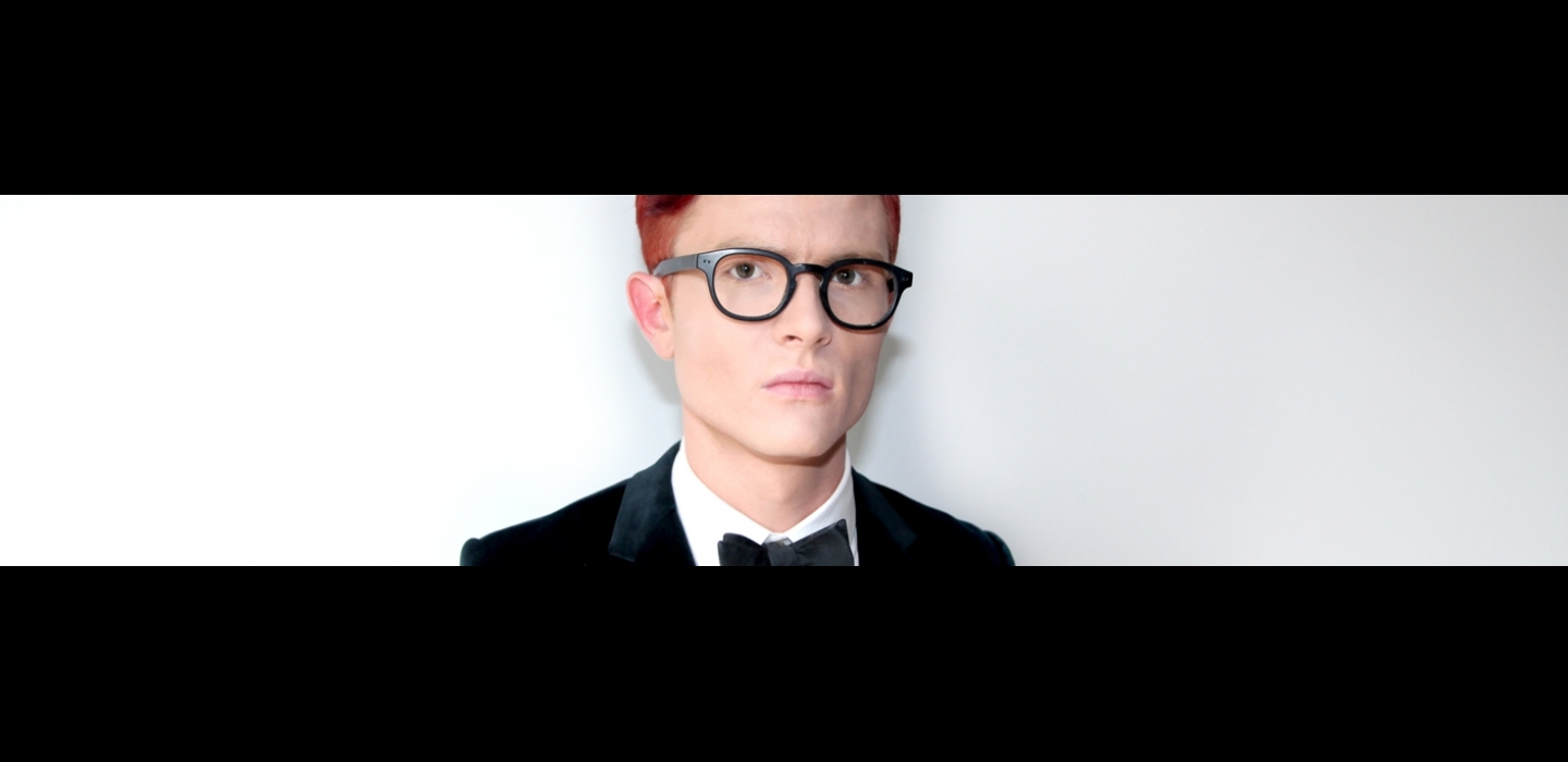 rhys_nicholson_1440x341_spinner.jpg