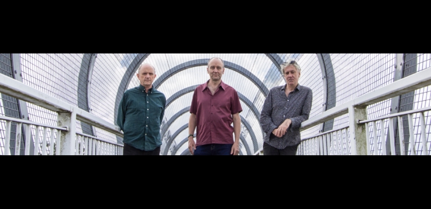 the_necks_953x303.jpg